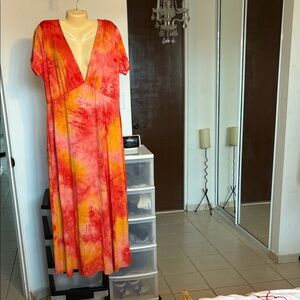 Sunset Tie-Dye Maxi Dress